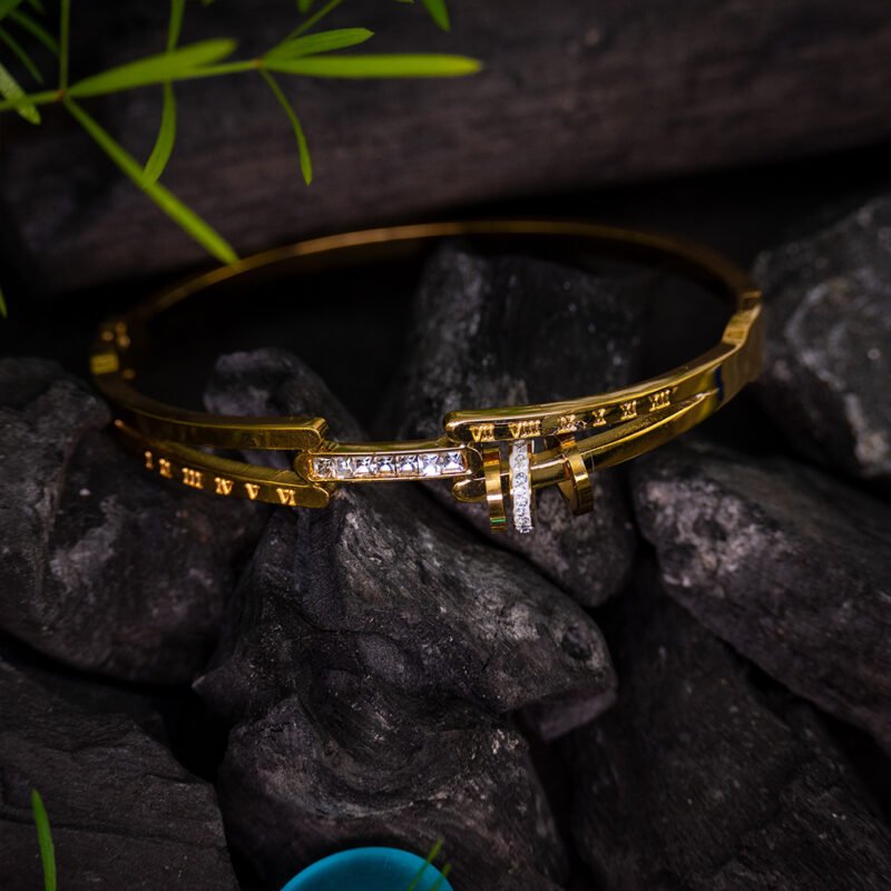 Aureus Roman Charm Bracelet - Image 3