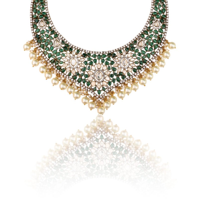 Emerald Kundan Pearl Necklace Set - Image 6