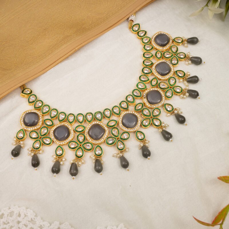 Teardrop Glory Necklace - Image 2
